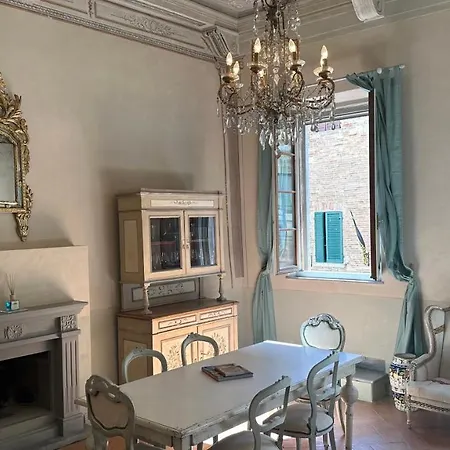Apartment Tuscan Palace - Avignonesi