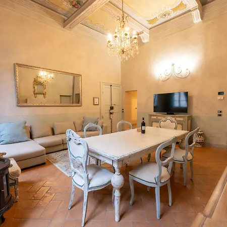 Apartment Tuscan Palace - Avignonesi Montepulciano