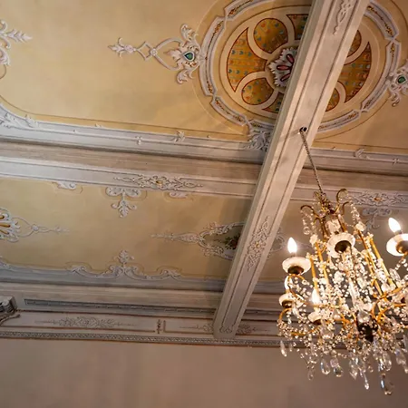 Tuscan Palace - Avignonesi Апартаменты *
